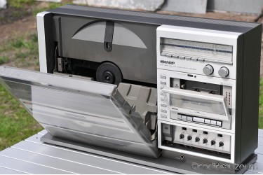Sharp VZ-3000