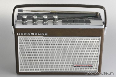 Радиоприемник Nordmende Transita Automatic